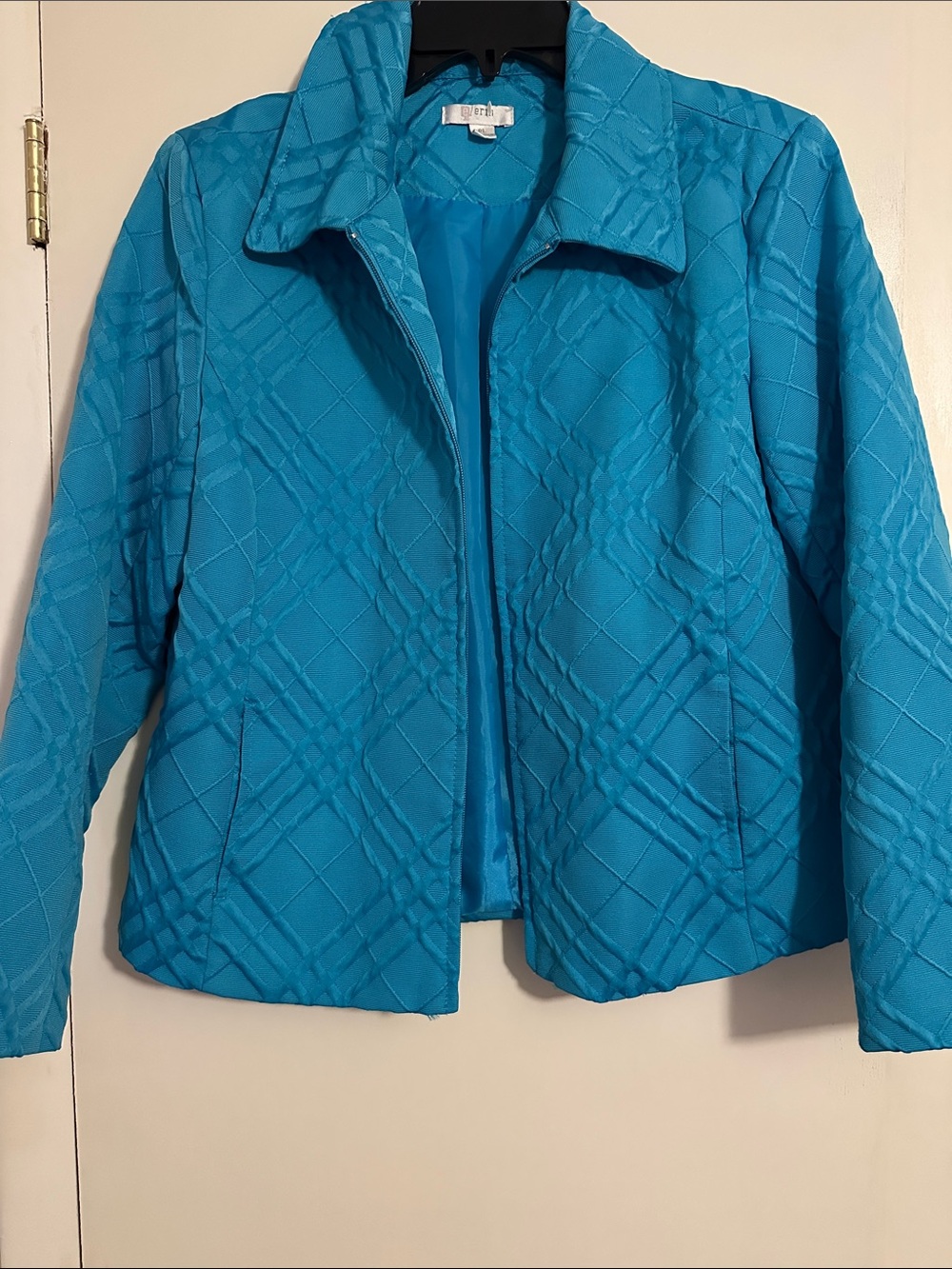 Women's Quilted Teal Zip-Front Puffer Jacket
